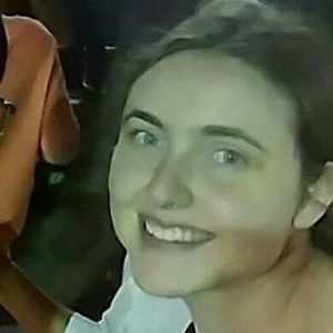 Meet your Posher, Devin